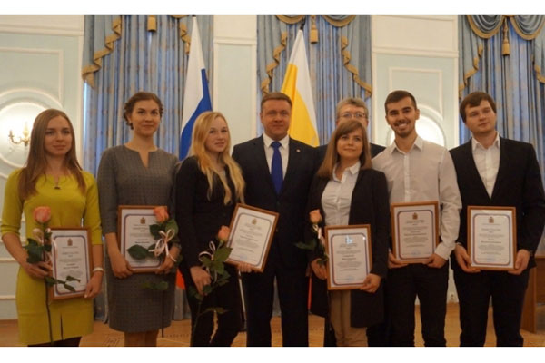 Губернатор Рязанской области вручил лучшим студентам свидетельства о присуждении именных стипендий