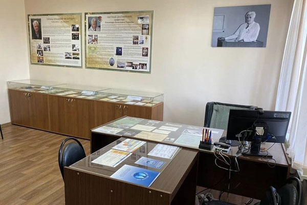 НА БАЗЕ КАФЕДРЫ ТЕРАПИИ С КУРСОМ ТЕРАПИИ ФДПО ОТКРЫТ МУЗЕЙ ПРОФЕССОРА В.Я. ГАРМАША