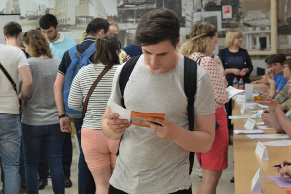 ЯРМАРКА ВАКАНСИЙ ПРОЙДЕТ В РЯЗГМУ