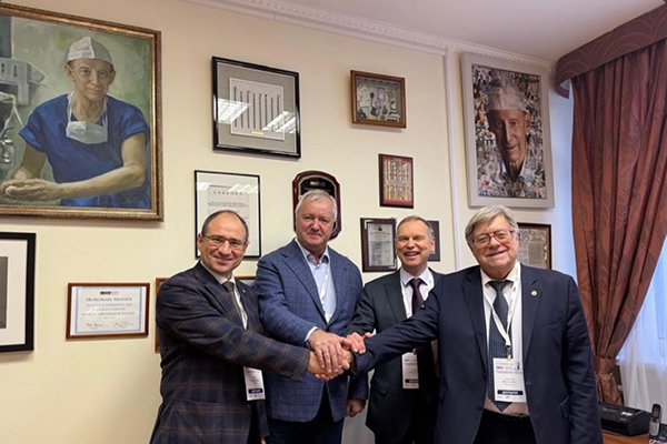 СОТРУДНИКИ РЯЗГМУ ПРИНЯЛИ УЧАСТИЕ В НЕСКОЛЬКИХ МЕРОПРИЯТИЯХ ПО СЕРДЕЧНО-СОСУДИСТОЙ ХИРУРГИИ