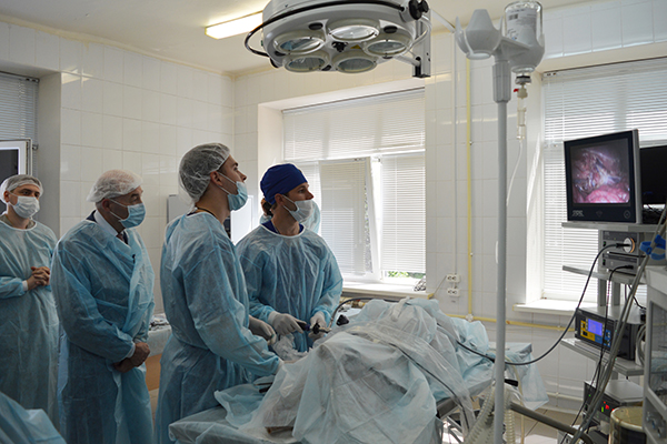 Первая показательная операция по трансплантологии в регионе прошла в учебной операционной WetLab 