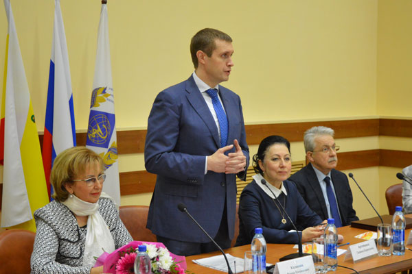 В РЯЗГМУ СТАРТОВАЛА КОНФЕРЕНЦИЯ «ОСНОВНЫЕ НОВАЦИИ ХИРУРГИИ ДЕТСКОГО ВОЗРАСТА»