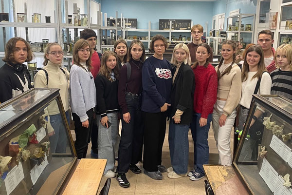 ЭКСКУРСИЯ В МИР МЕДИЦИНЫ