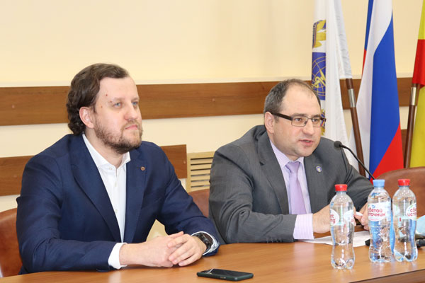 В РЯЗГМУ СОСТОЯЛАСЬ КОНФЕРЕНЦИЯ «ДЕНЬ ХИРУРГА»