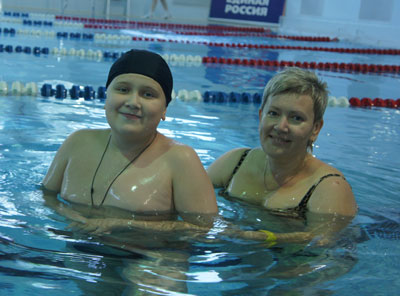 Особенные дети занимаются плаванием в «Аквамеде»