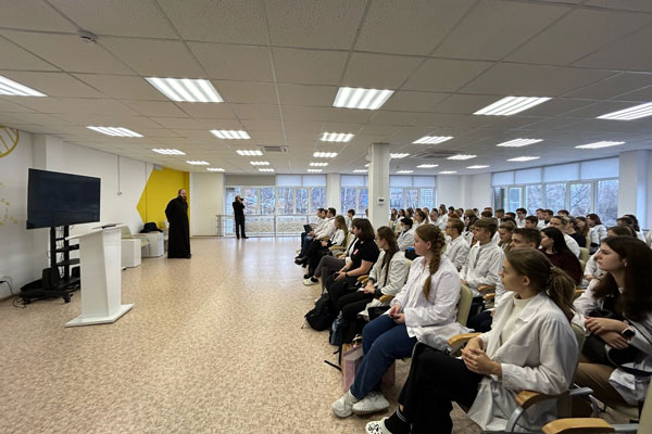 ВСТРЕЧА СТУДЕНТОВ РЯЗГМУ С ПАВЛОМ ОСТРОВСКИМ