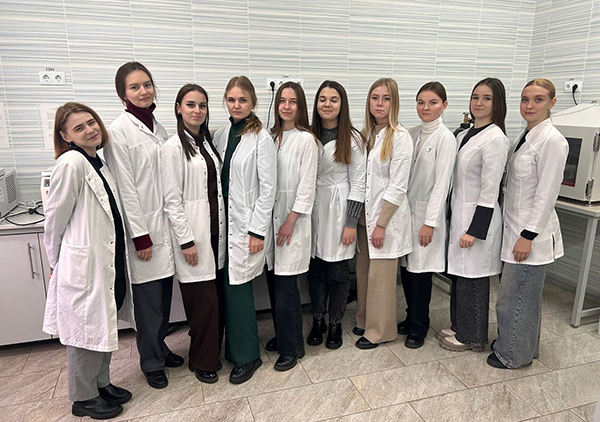 ФОРМИРОВАНИЕ ПРОФЕССИОНАЛЬНЫХ КОМПЕТЕНЦИЙ У СТУДЕНТОВ 5 КУРСА РЯЗГМУ В ХОДЕ ПОЕЗДКИ В БЕЛАРУСЬ