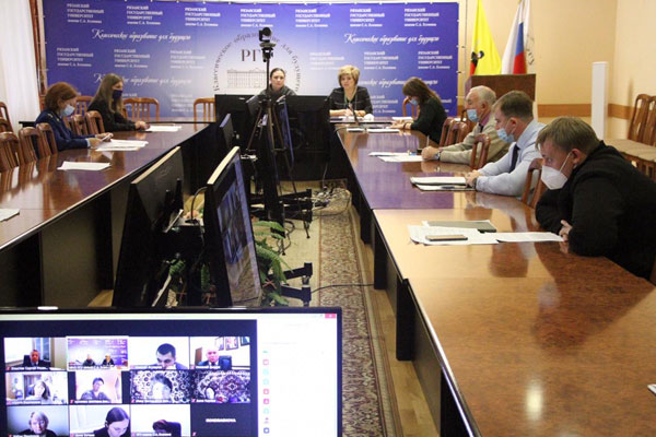 ПРОРЕКТОР РЯЗГМУ ПРИНЯЛА УЧАСТИЕ В КРУГЛОМ СТОЛЕ ПО ВОПРОСАМ ПРОФИЛАКТИЧЕСКОЙ РАБОТЫ СО СТУДЕНТАМИ