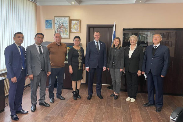 ВИЗИТ ДЕЛЕГАЦИИ САМАРКАНДСКОГО ГОСУДАРСТВЕННОГО МЕДИЦИНСКОГО УНИВЕРСИТЕТА