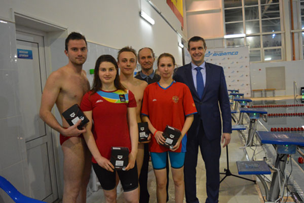 В бассейне «Аквамед» прошли Открытые соревнования по плаванию за «Кубок ректора»