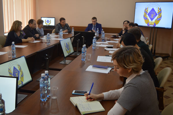 В РЯЗАНСКОМ ГОСУДАРСТВЕННОМ МЕДИЦИНСКОМ УНИВЕРСИТЕТЕ ОБСУДИЛИ ПРИНЦИПЫ МОДЕРНИЗАЦИИ ПЕРВИЧНОГО ЗВЕНА ЗДРАВООХРАНЕНИЯ РОССИЙСКОЙ ФЕДЕРАЦИИ