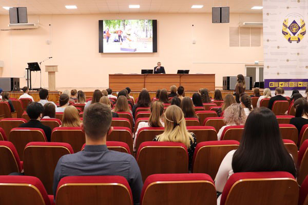 RECTOR PRAISED RSMU VOLUNTEERS