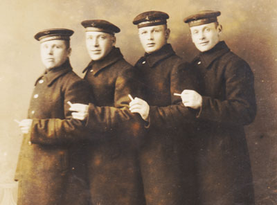 Война и мир. Ждем Победу.  