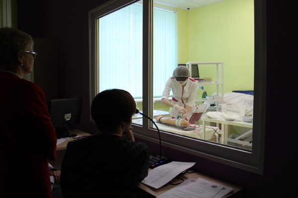 Второй день Всероссийской олимпиады обучающихся по специальности «Сестринское дело» 