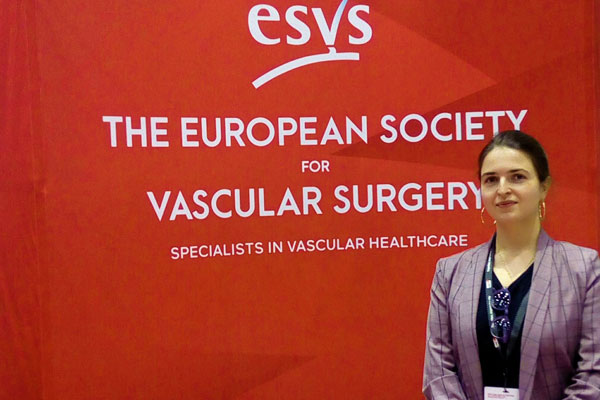 СОТРУДНИК РЯЗГМУ ПРЕДСТАВИЛА УНИВЕРСИТЕТ НА КОНГРЕССЕ ЕВРОПЕЙСКОГО ОБЩЕСТВА СОСУДИСТЫХ ХИРУРГОВ