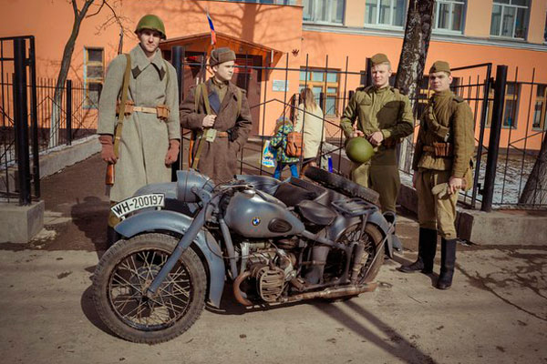 Забытые сражения. Поисковики  РязГМУ представили экспонаты на выставку стендового моделизма 