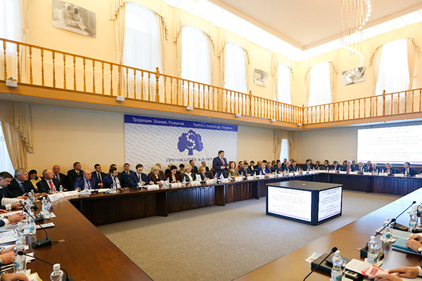 В День российского студенчества обсуждались вопросы внедрения инновационных форм непрерывного медицинского образования