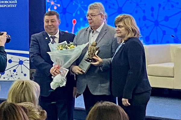 КАФЕДРА ФАКУЛЬТЕТСКОЙ ТЕРАПИИ ИМЕНИ ПРОФЕССОРА В.Я. ГАРМАША – ПОБЕДИТЕЛЬ ЕЖЕГОДНОЙ ПРЕМИИ В СФЕРЕ МЕДИЦИНСКОГО ОБРАЗОВАНИЯ