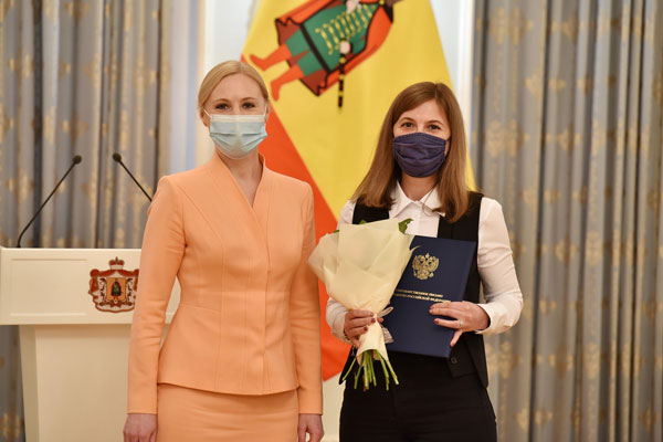 ПРОРЕКТОРУ РЯЗГМУ ВРУЧИЛИ  БЛАГОДАРСТВЕННОЕ ПИСЬМО ПРЕЗИДЕНТА РФ