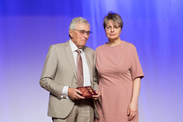 В честь профессионального праздника