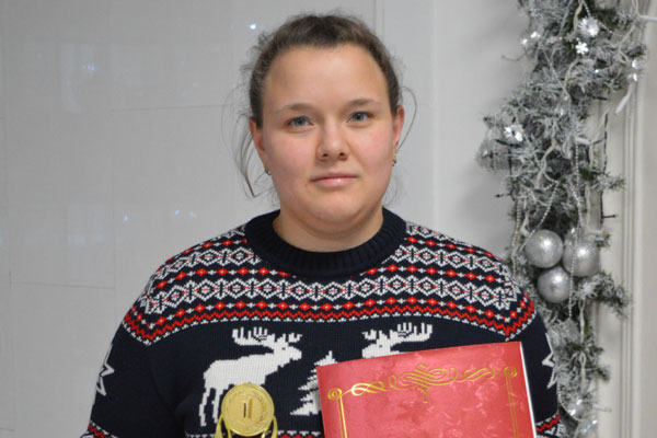 ДОКЛАД НАШЕЙ СТУДЕНТКИ ПРИЗНАН ЛУЧШИМ НА XVIII МЕЖДУНАРОДНОМ КОНГРЕССЕ «ЗДОРОВЬЕ И ОБРАЗОВАНИЕ В XXI ВЕКЕ» 