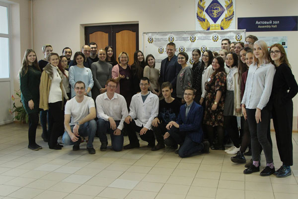 MARTIN PERSSON, DOCTEUR ES SCIENCE DE L’UNIVERSITÉ DE KRISTIANSTAD  A VISITÉ L’UNIVERSITÉ D’ÉTAT DE MÉDECINE DE RIAZAN 