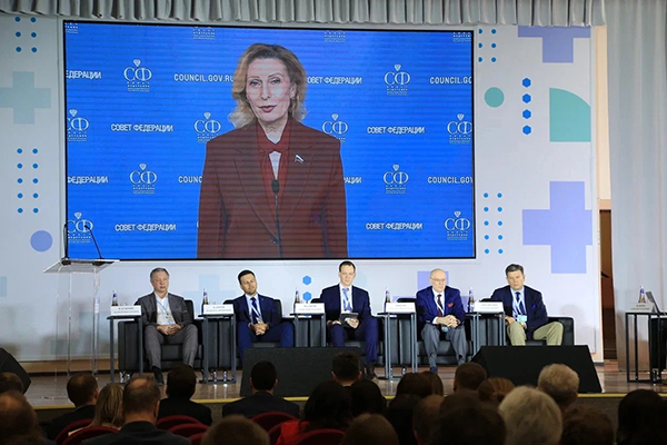 ФОКУС НА ИННОВАЦИЯХ И УСТОЙЧИВОМ РАЗВИТИИ: В РЯЗГМУ ПРОХОДИТ МЕДИЦИНСКИЙ ФОРУМ 