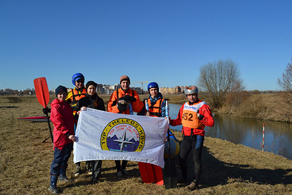 Почти пол века на гребне волны