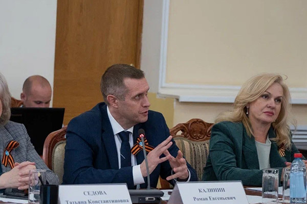 О ПОДДЕРЖКЕ РАЗВИТИЯ ДОБРОВОЛЬЧЕСТВА В РЯЗГМУ РАССКАЗАЛ РЕКТОР ВУЗА РОМАН КАЛИНИН