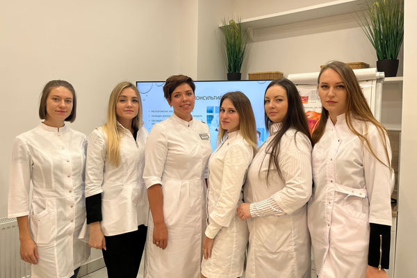 Красота пациентов в руках профессионалов!