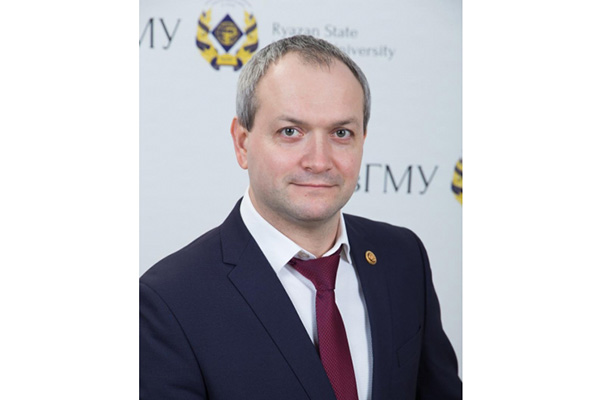 ВАСИН РОМАН ВИКТОРОВИЧ ВКЛЮЧЕН В РЕДАКЦИОННУЮ КОЛЛЕГИЮ ЖУРНАЛА «ЭКСПЕРИМЕНТАЛЬНАЯ И КЛИНИЧЕСКАЯ УРОЛОГИЯ»