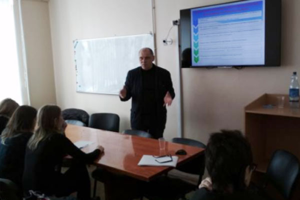 Вежливая регистратура