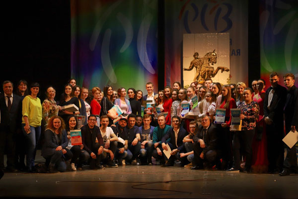 TRIOMPHES DE L’UNIVERSITÉ D’ÉTAT DE MÉDECINE AU MOIS DE L’AVRIL