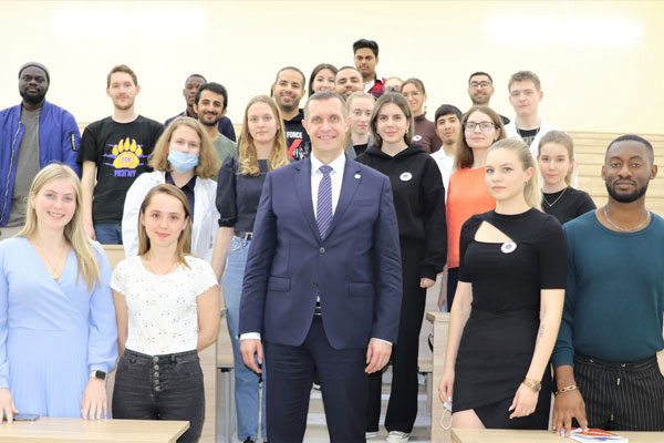 Открытый диалог с ректором